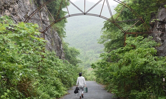 声音疗愈师拯救失眠焦虑